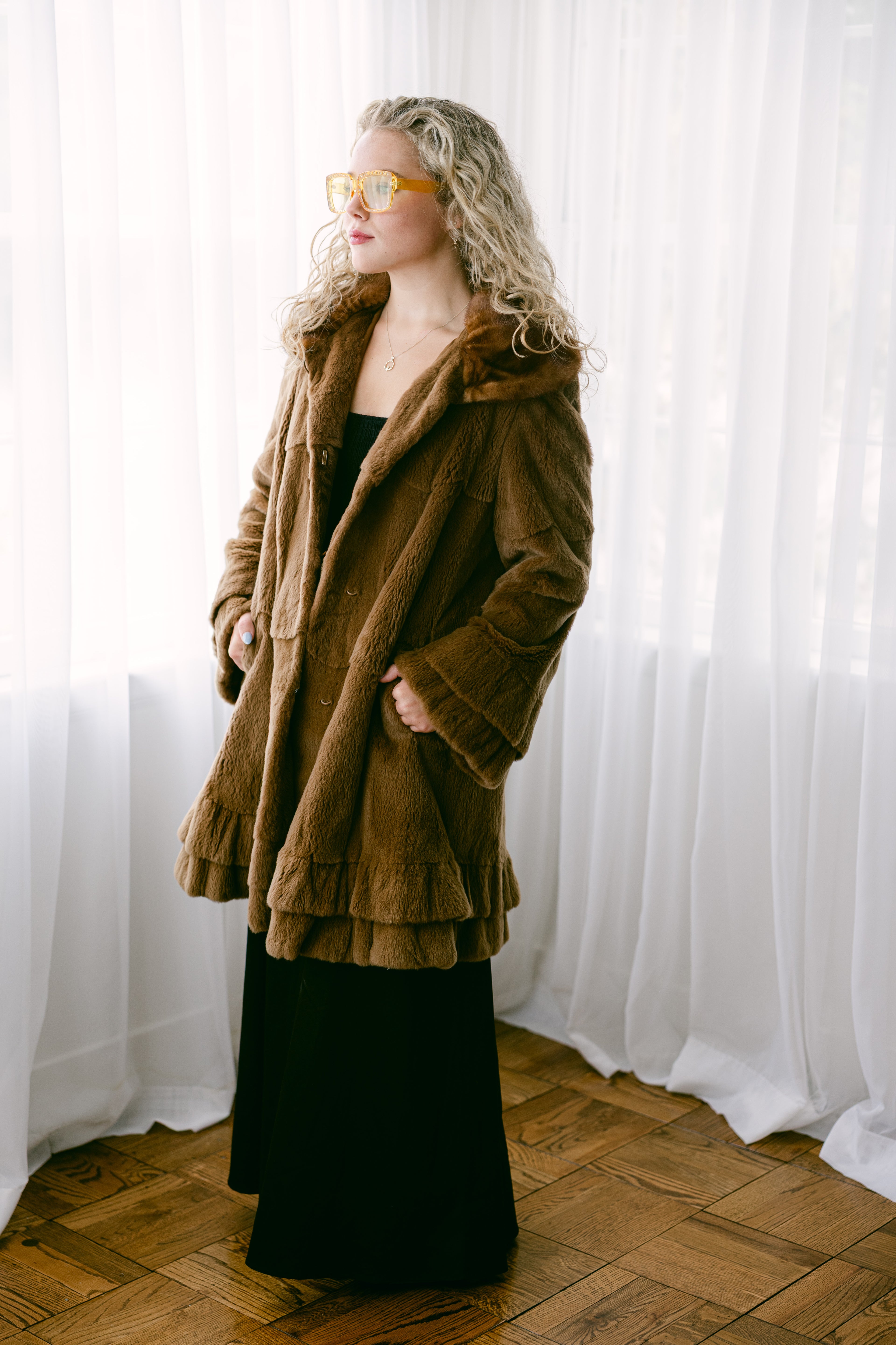 Brown Beaver Coat w Scallop Detail / Mink Collar